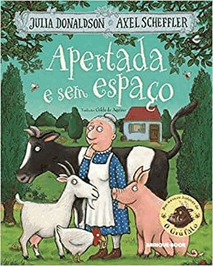 Apertada E Sem Espaco