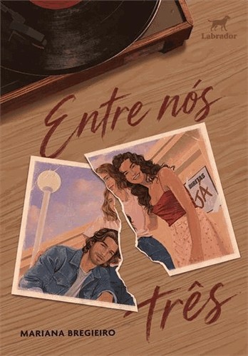 Entre Nos Tres